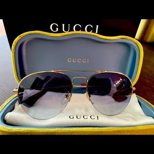 Gucci aviators sunglasses